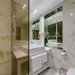 New Star Hotel 4*
