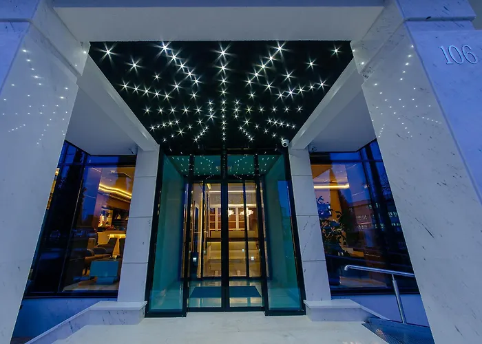 New Star 4* Podgorica