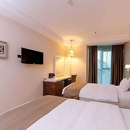 New Star Hotel
