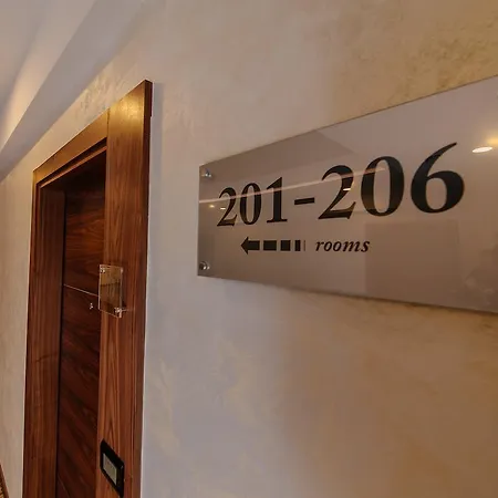 Hotel New Star 4*